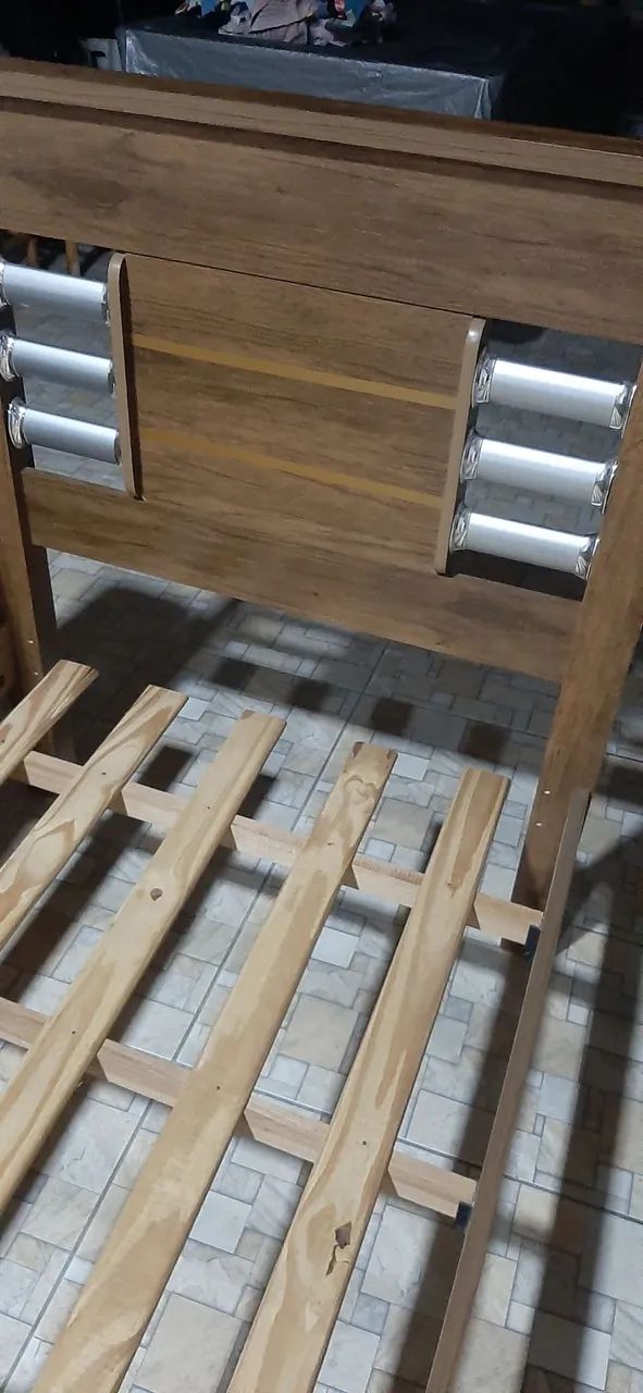 Cama solteiro  com colchão  - Foto 5