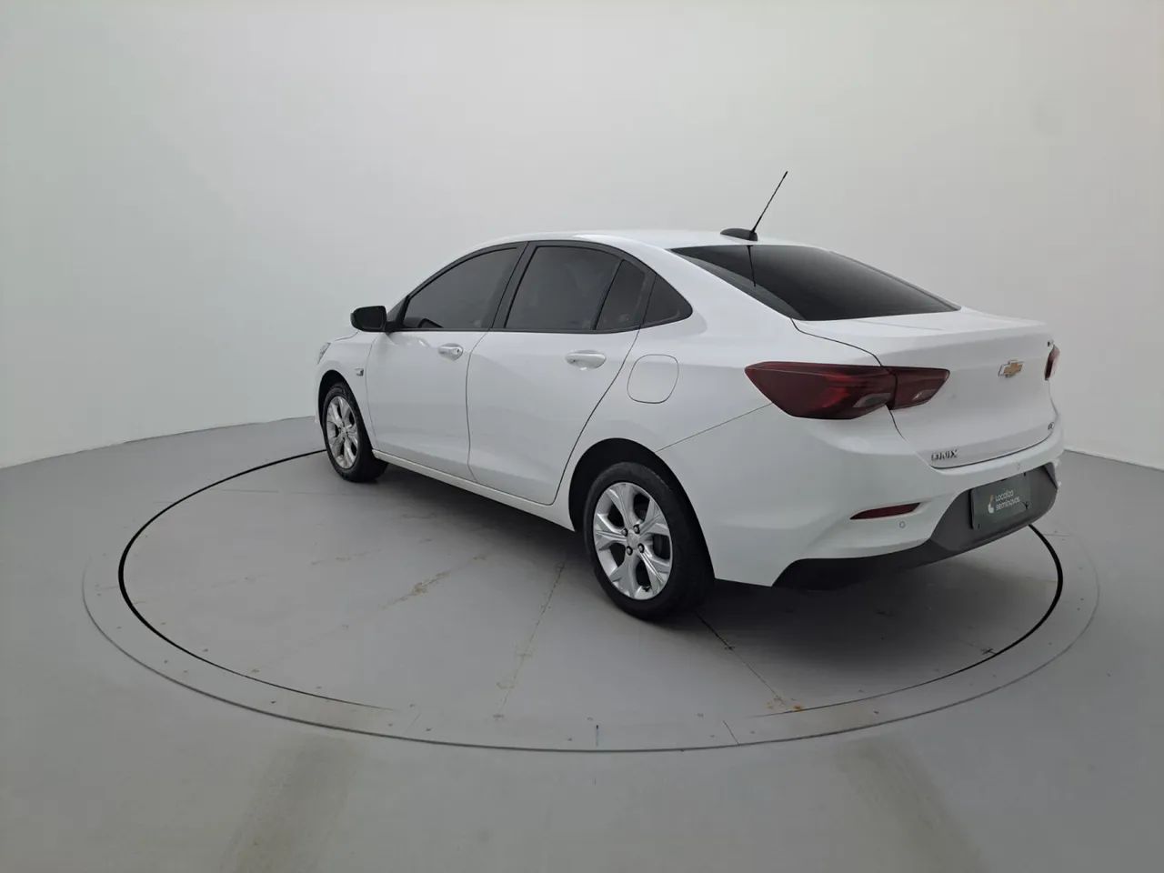 Chevrolet Onix Hatch LTZ 1.0 12V TB Flex Aut. 5P, foto 3 de 18