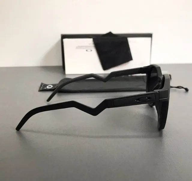 óculos de sol oakley hstn black absolut - Foto 4