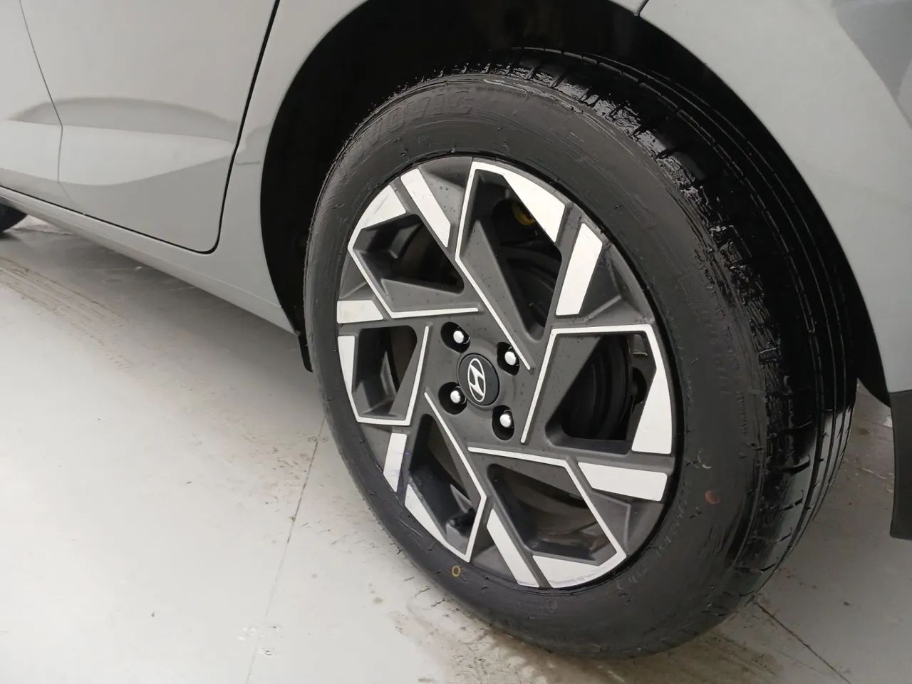 Hyundai HB20 Plat. Safety 1.0 TB Flex 12V Aut., foto 12 de 18