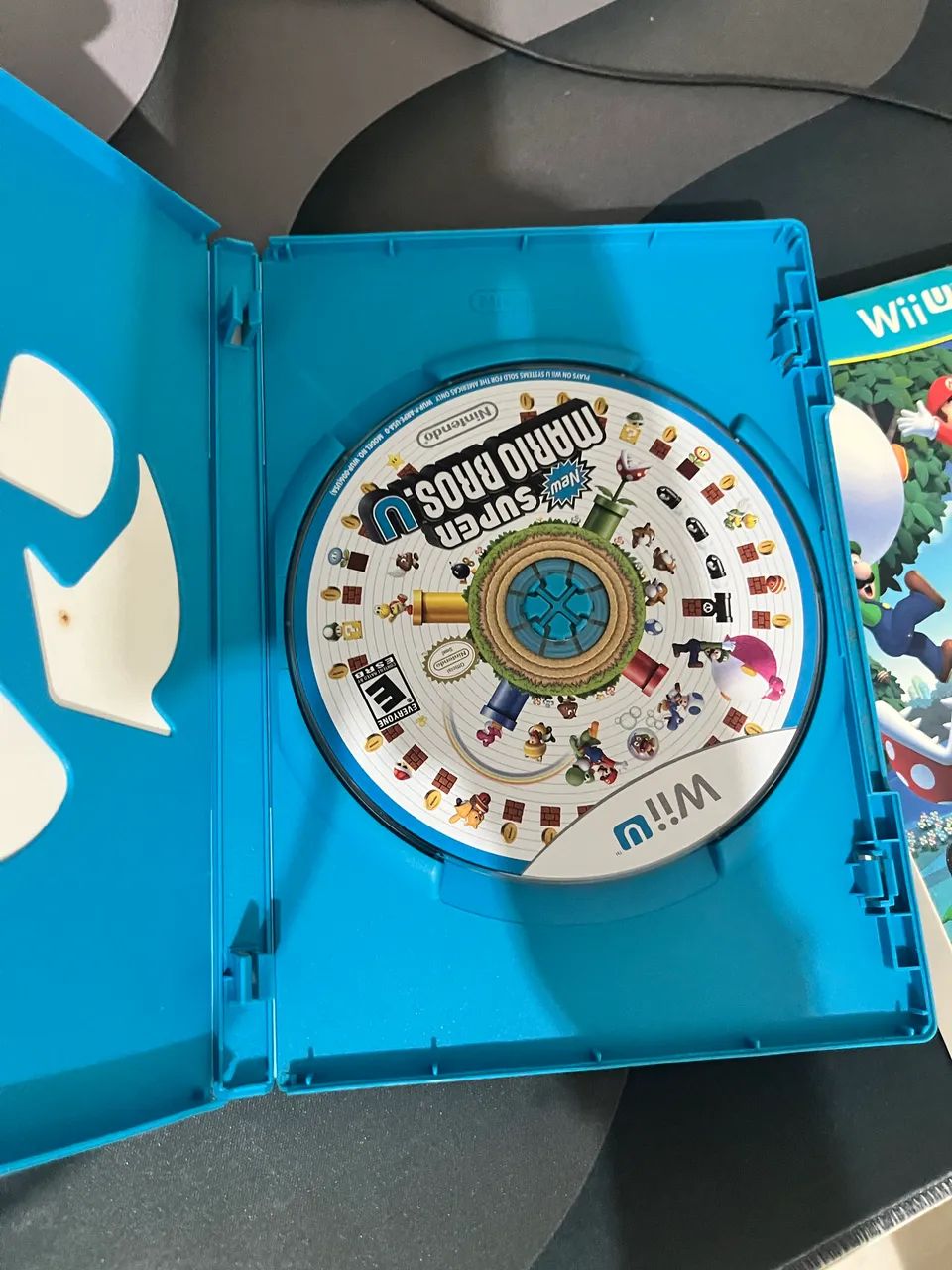 wiiu&new3dsLL&ps3&ソフトつき Jogos antigos WiiU e 3DS - Bayoneta 1+2, Kirby Triple Deluxe e