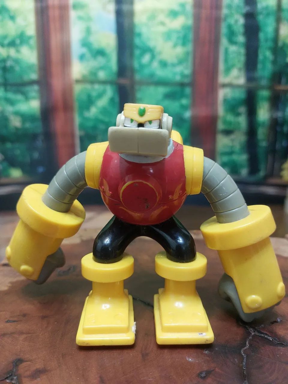 Boneco Antigo Guts (megaman) 