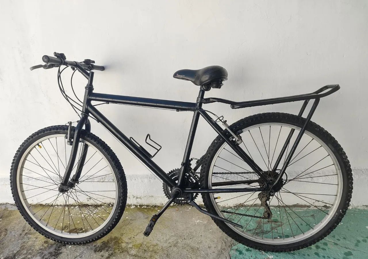 Bicicletas Aro 26 com Marcha e Bagageiro  - Foto 3