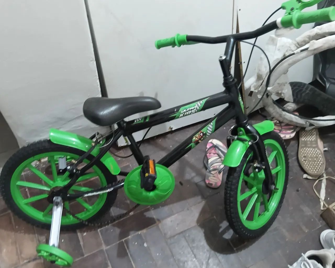 Bicicleta infantil aro 16 - Foto 5
