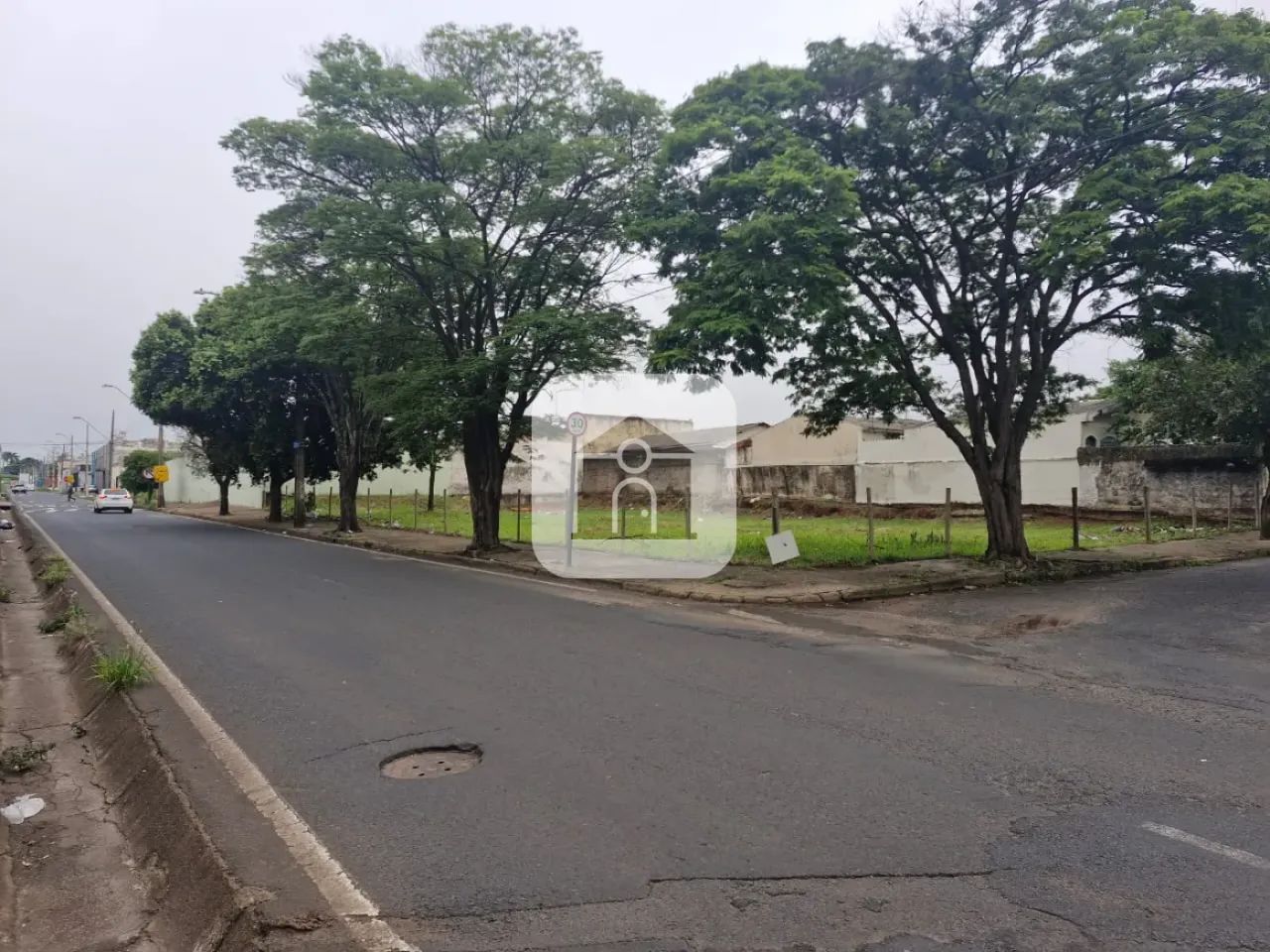 Terreno para venda no bairro Brasil
