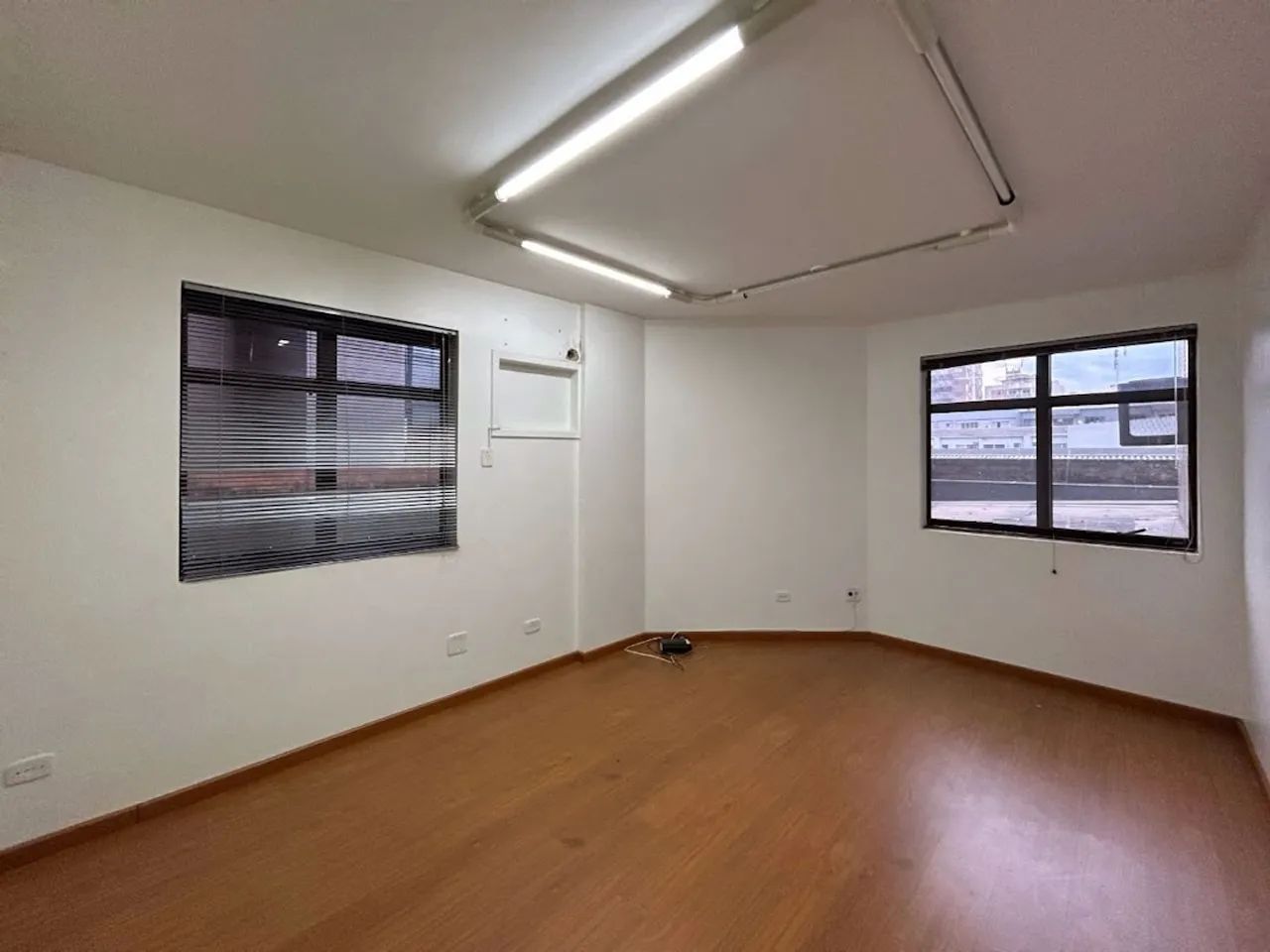 Sala à venda, 32 m² por R$ 190.000,00 - Centro - Cascavel/PR - Foto 4