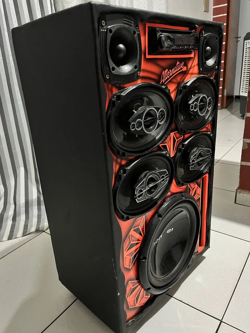 Vendo Caixa de Som Residencial