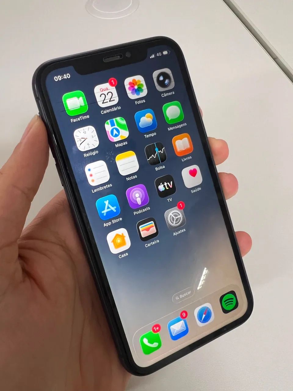 iPhone 11 64GB usado com caixa - Foto 4