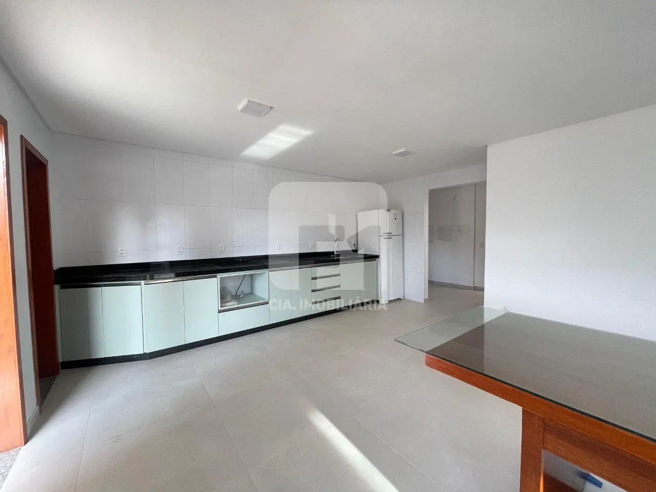 Casa nova com 5 dormitórios no Itacorubi - Foto 4