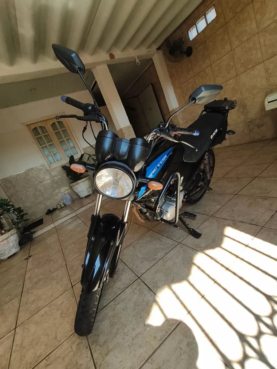 Vendo Factor YBR125 Factor E - Foto 4