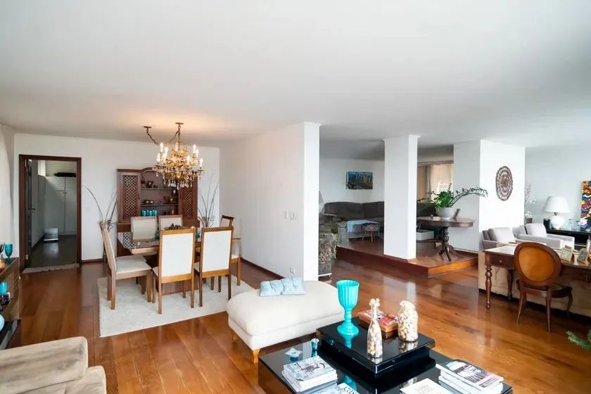 Casa à Venda - Santo Amaro , 4 Quartos, 690 m2