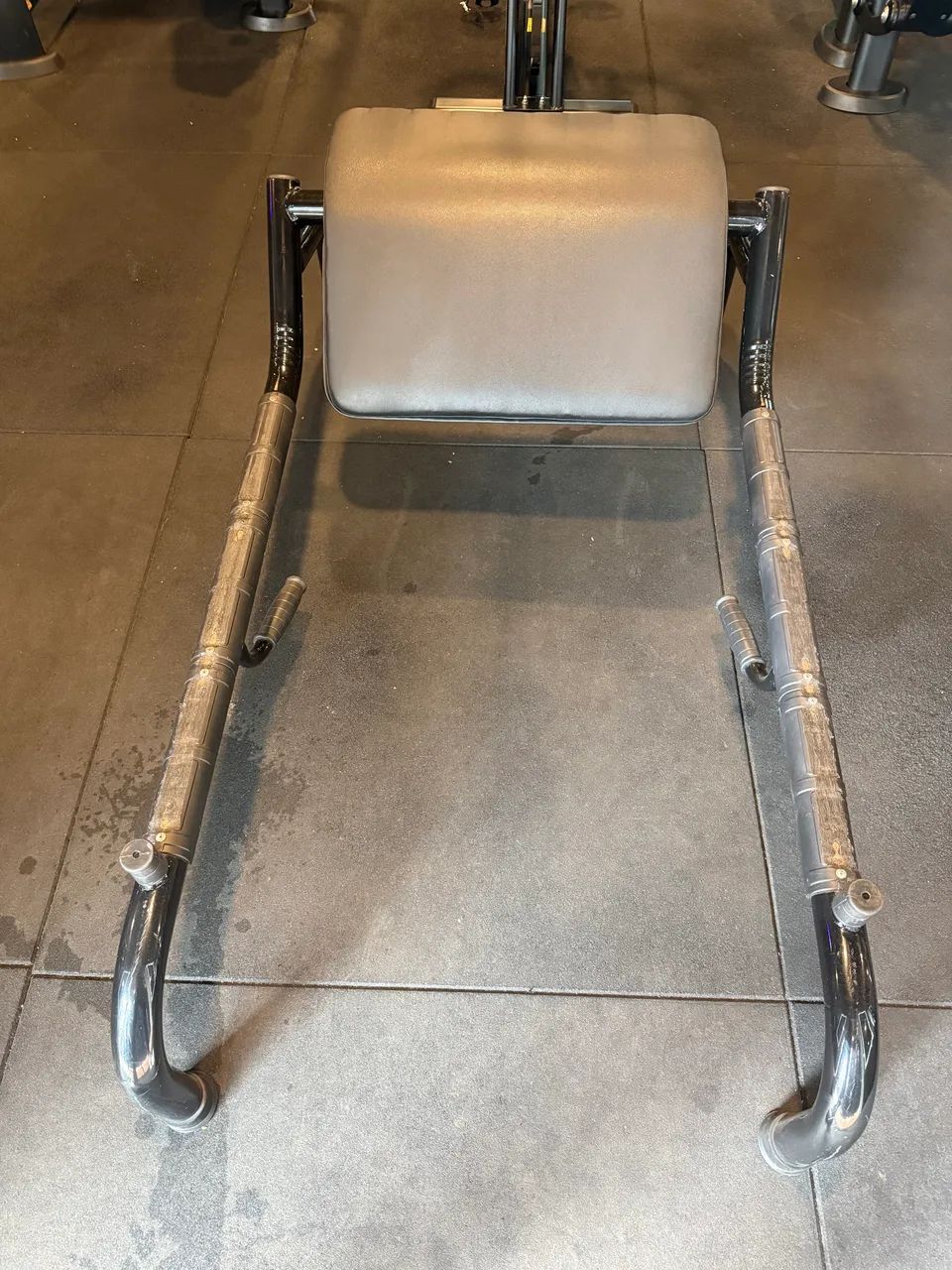 Máquina de Elevação Pélvica  - Foto 3