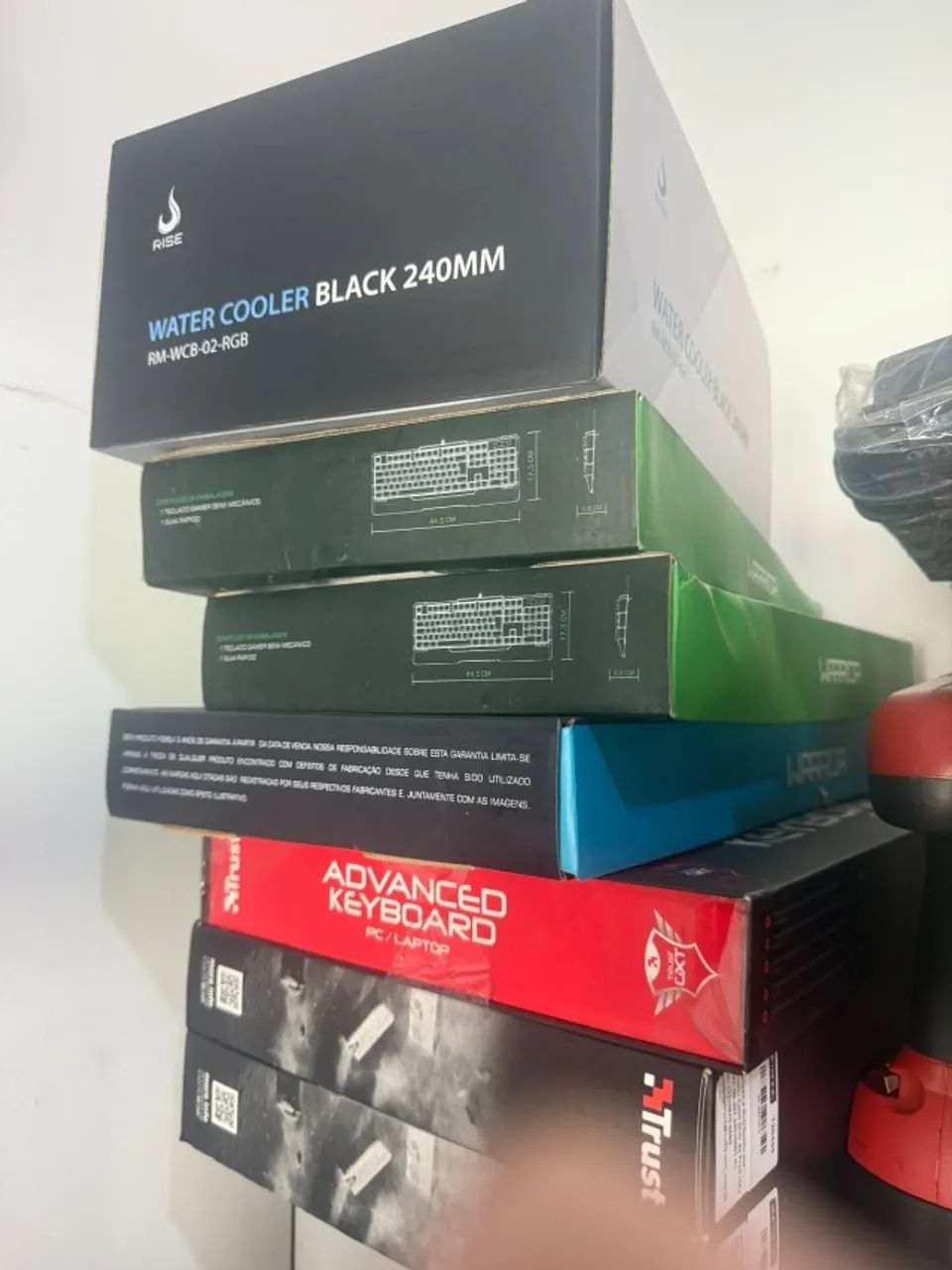 Peças e Computadores no Estado - Foto 2
