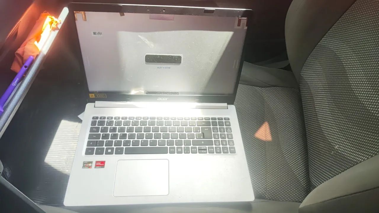 NOTEBOOK ACER DEFEITO 