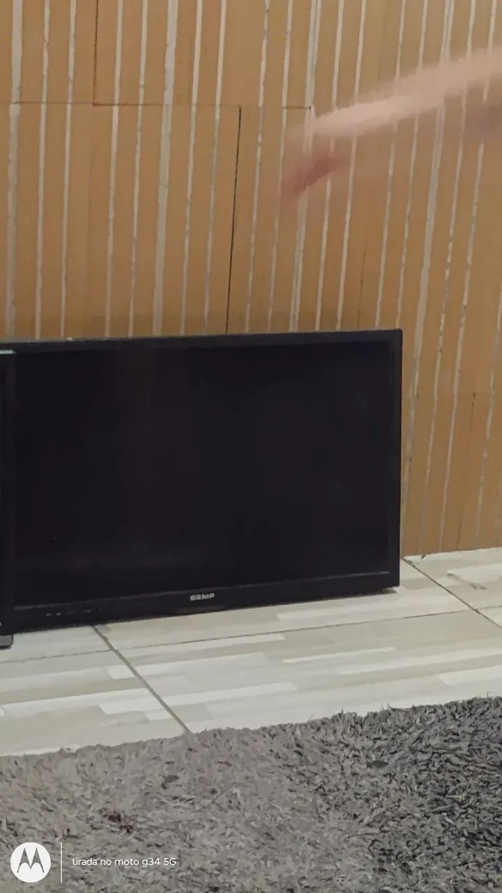 Tv Retirada de peças 