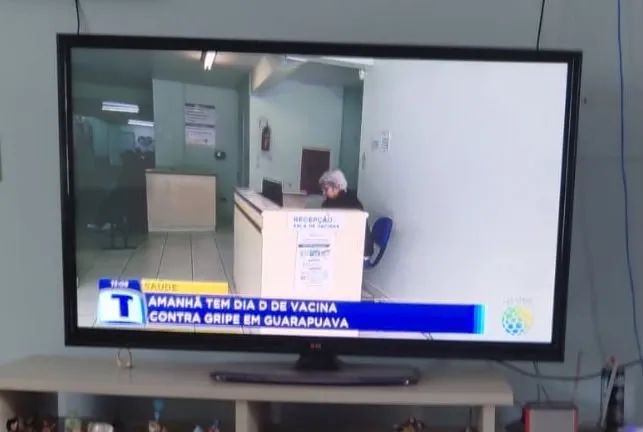 Vendo Tv 43? - Não é smart  - Foto 2