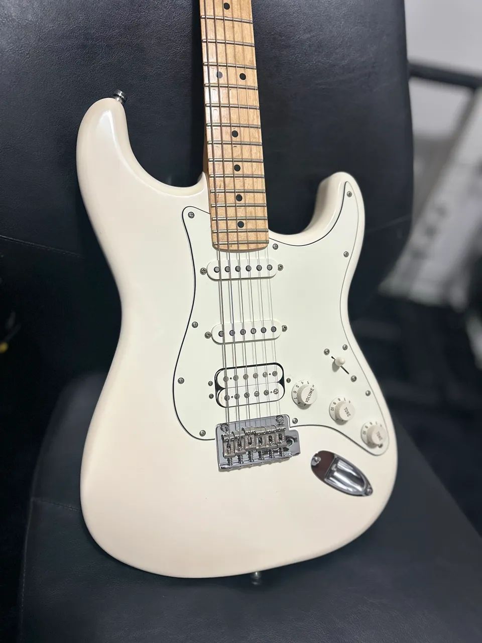 Guitarra Fender MX com Bag Luxo - Foto 4