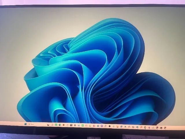 Monitor 4K Philips 27 Polegadas IPS - Perfeito Para Edição e Trabalho - Foto 4