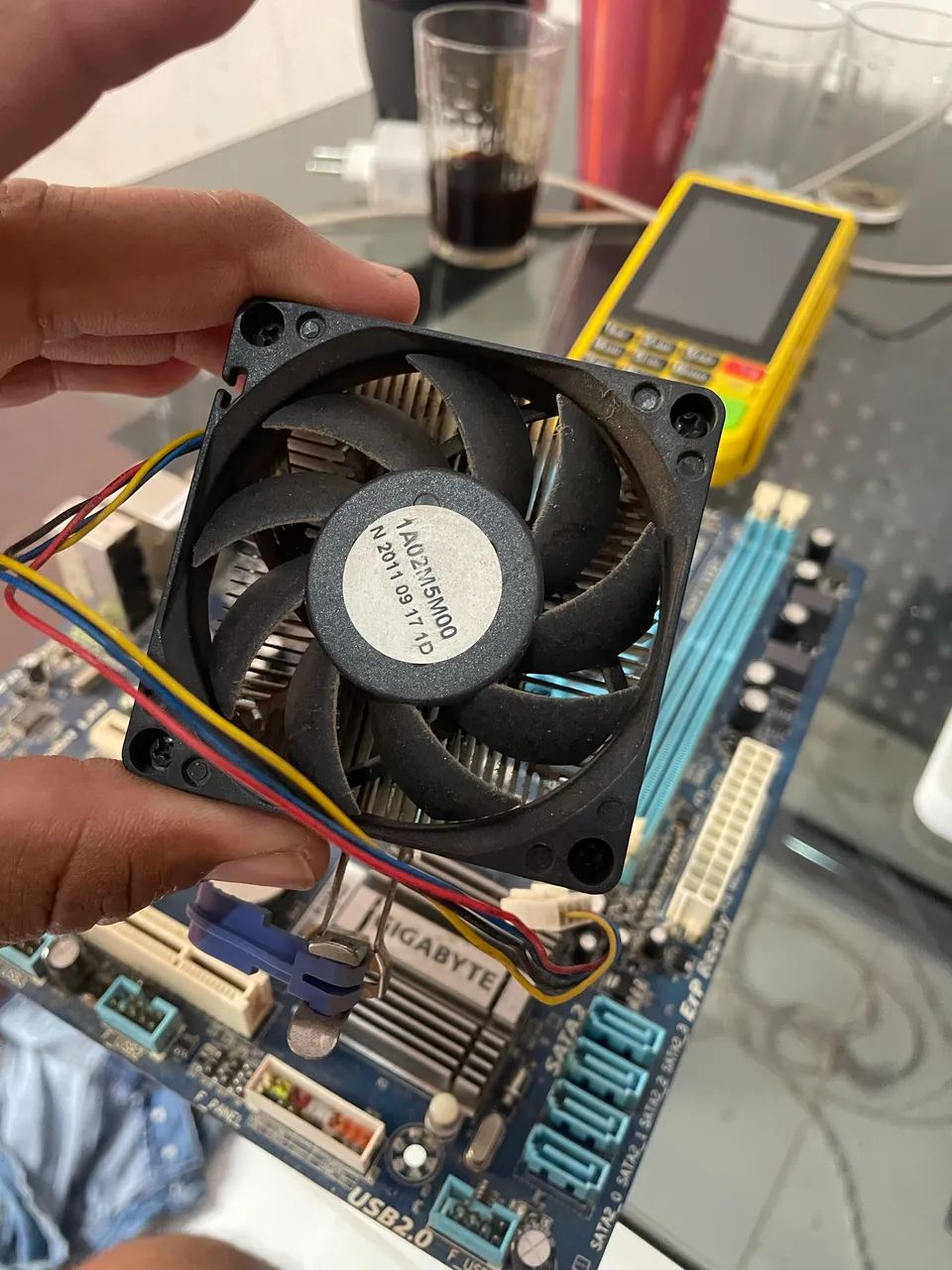 Placa mãe Gigabyte GA - M68MT - S2P - Foto 3
