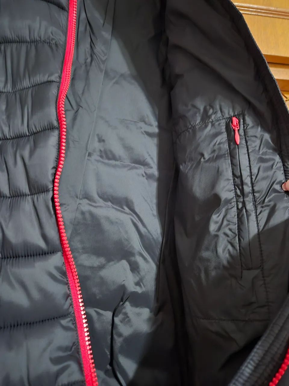 Colete Puffer Tommy Hilfiger original - Foto 4