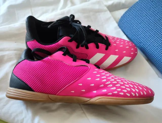 Chuteira Adidas Nº 35