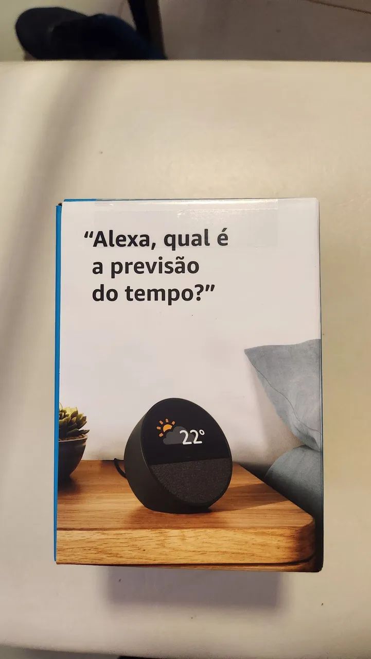 Amazon Echo Spot 2024 com Alexa e Display - Cor Preta - Foto 3