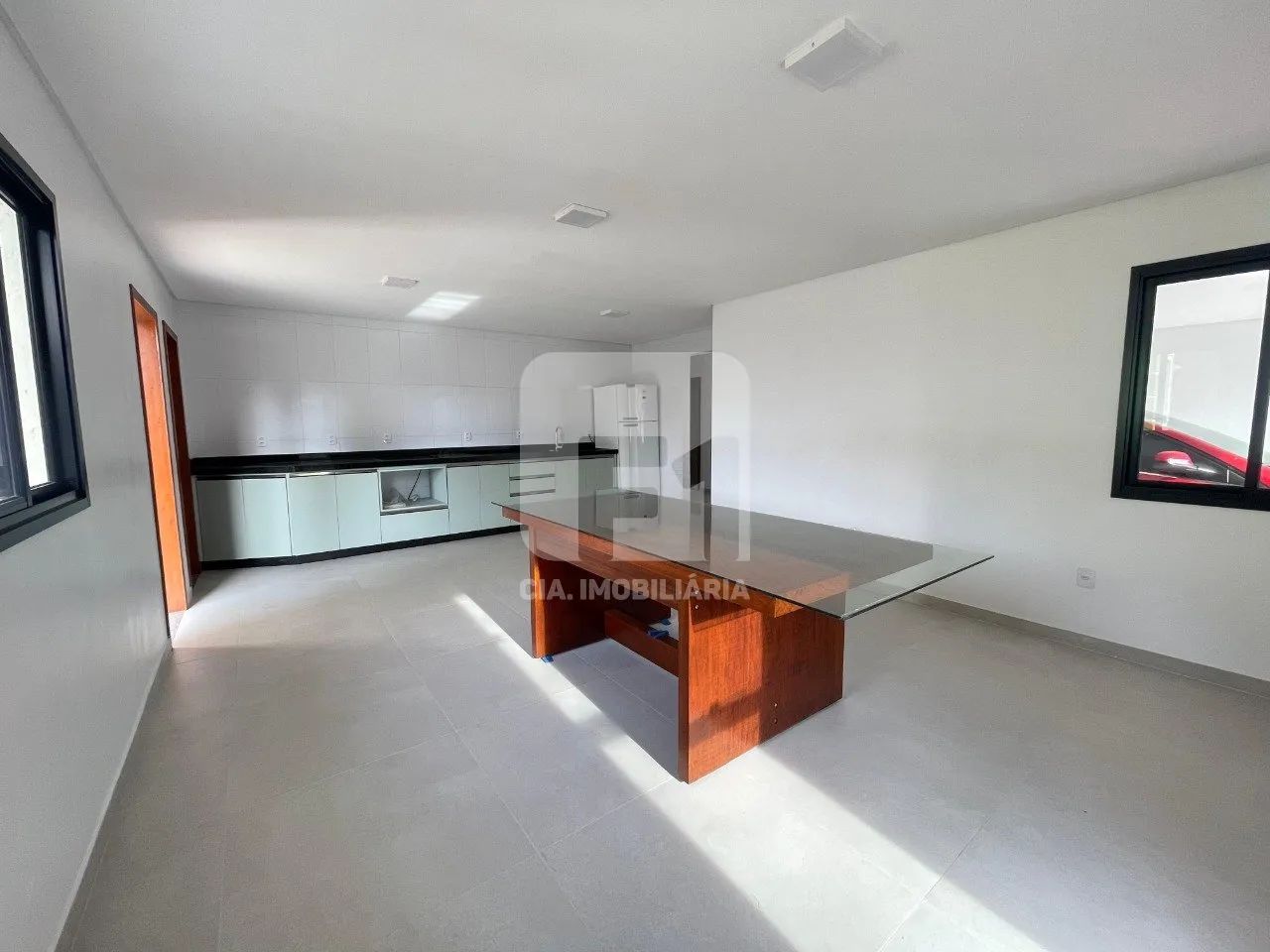 Casa nova com 5 dormitórios no Itacorubi - Foto 2