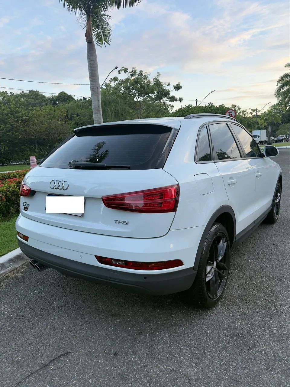 Audi Q3 1.4 TFSI/TFSI Flex S-tronic 5P 2016 - Foto 3