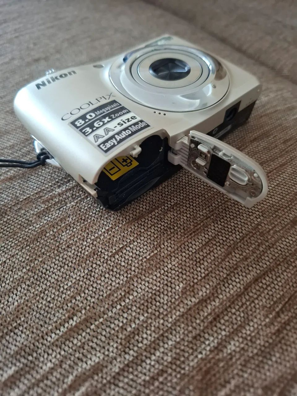 Camera Digital Nikon Coolpix L21 - Foto 2