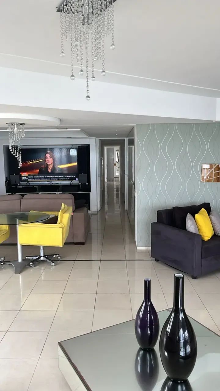 Imóvel para aluguel possui 314 metros quadrados com 4 quartos - Foto 3