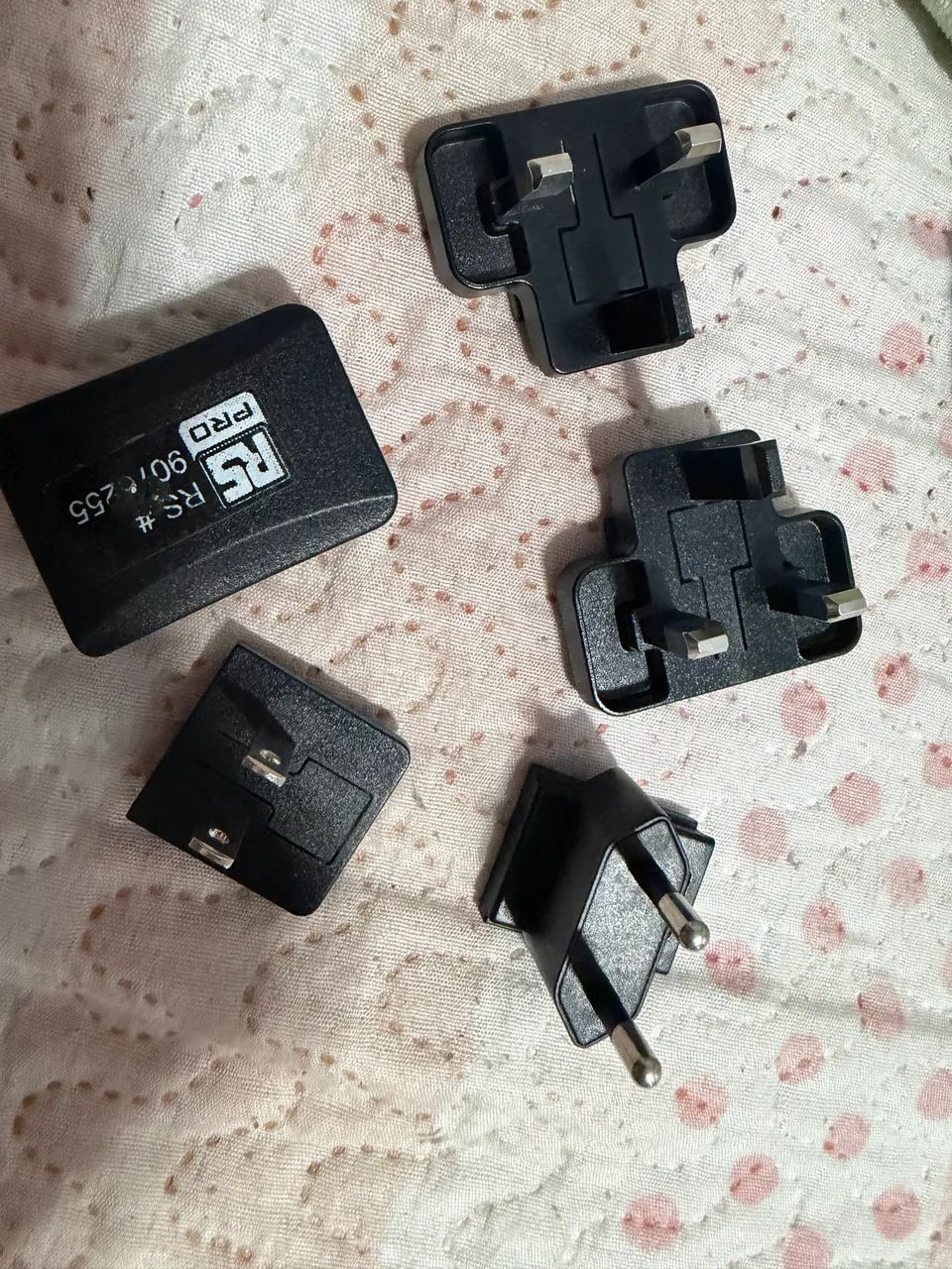Adaptador USB de tomada universal  - Foto 4