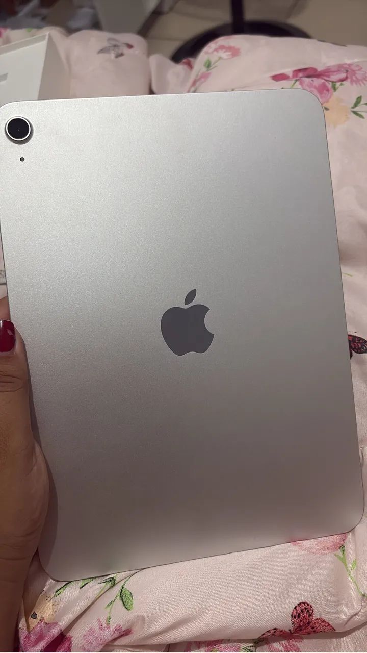 iPad 11ª geração - 128GB - Wi-Fi - Silver - Foto 2