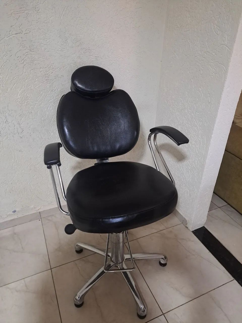Vende-se cadeira maquiagem 