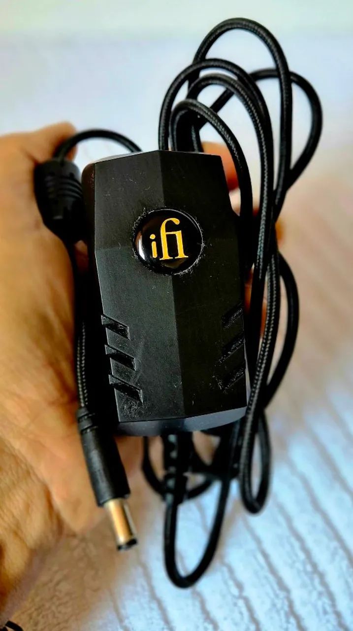 iFi iPower 9V / 2A - Fonte de Baixo Ruído  - Foto 2