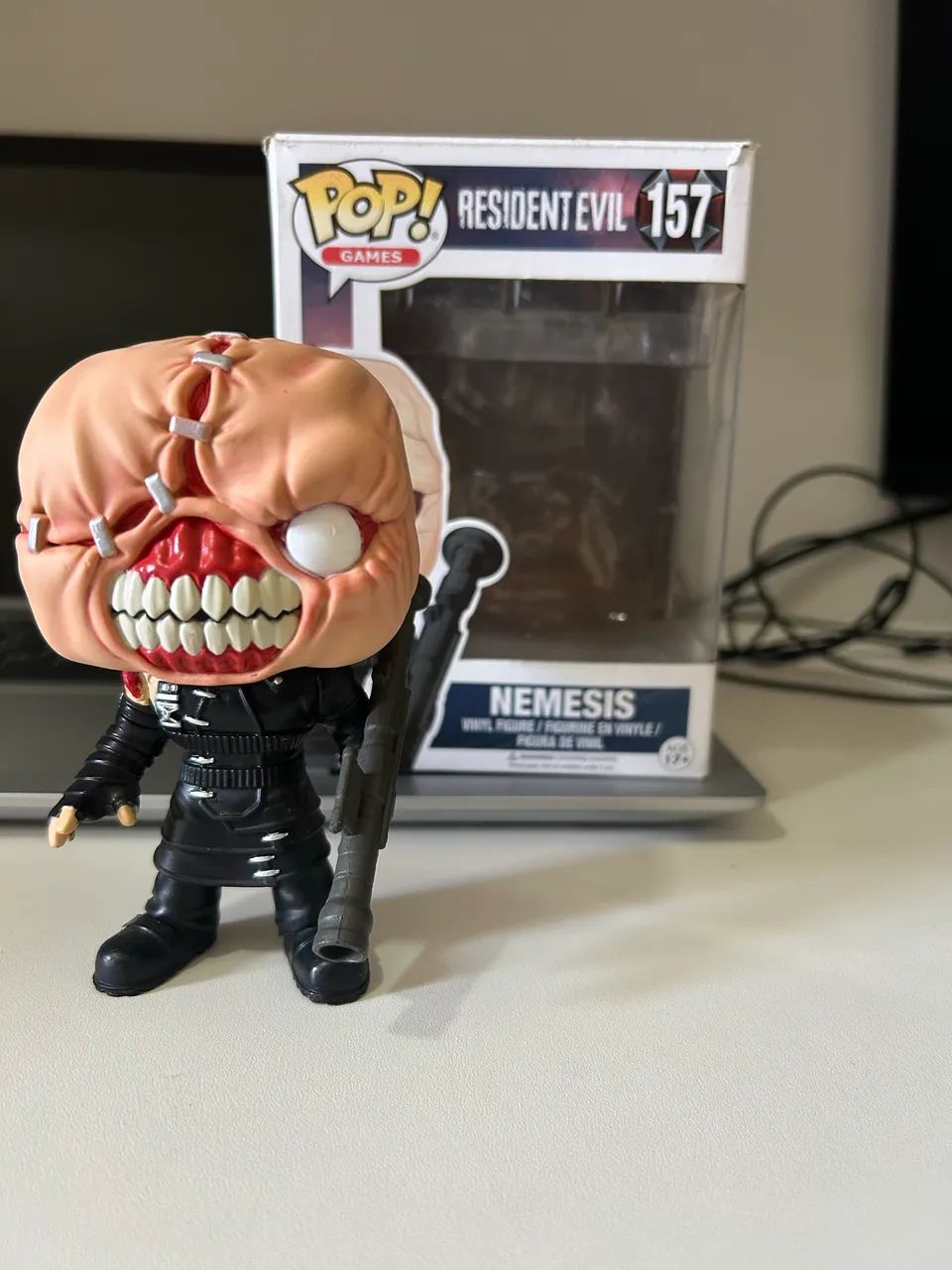 Funko pop nemesis resident evil 157 raro - Hobbies e coleções