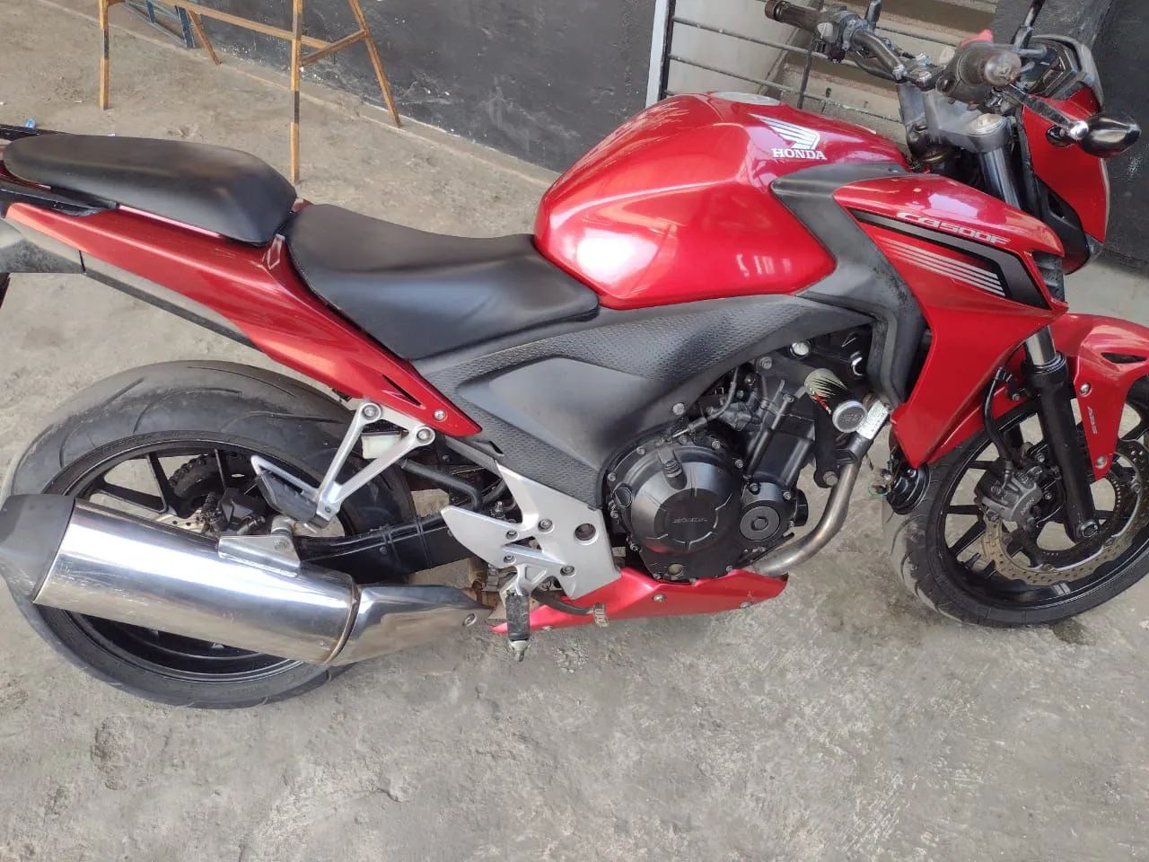 CB500F MUITO NOVA - Foto 4
