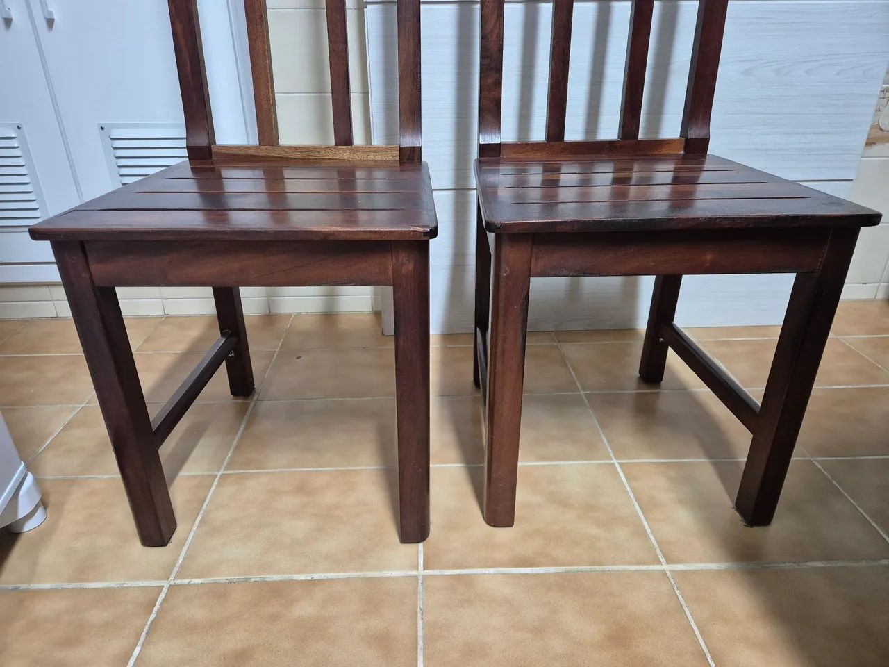 Cadeiras e fogão a venda. - Foto 4