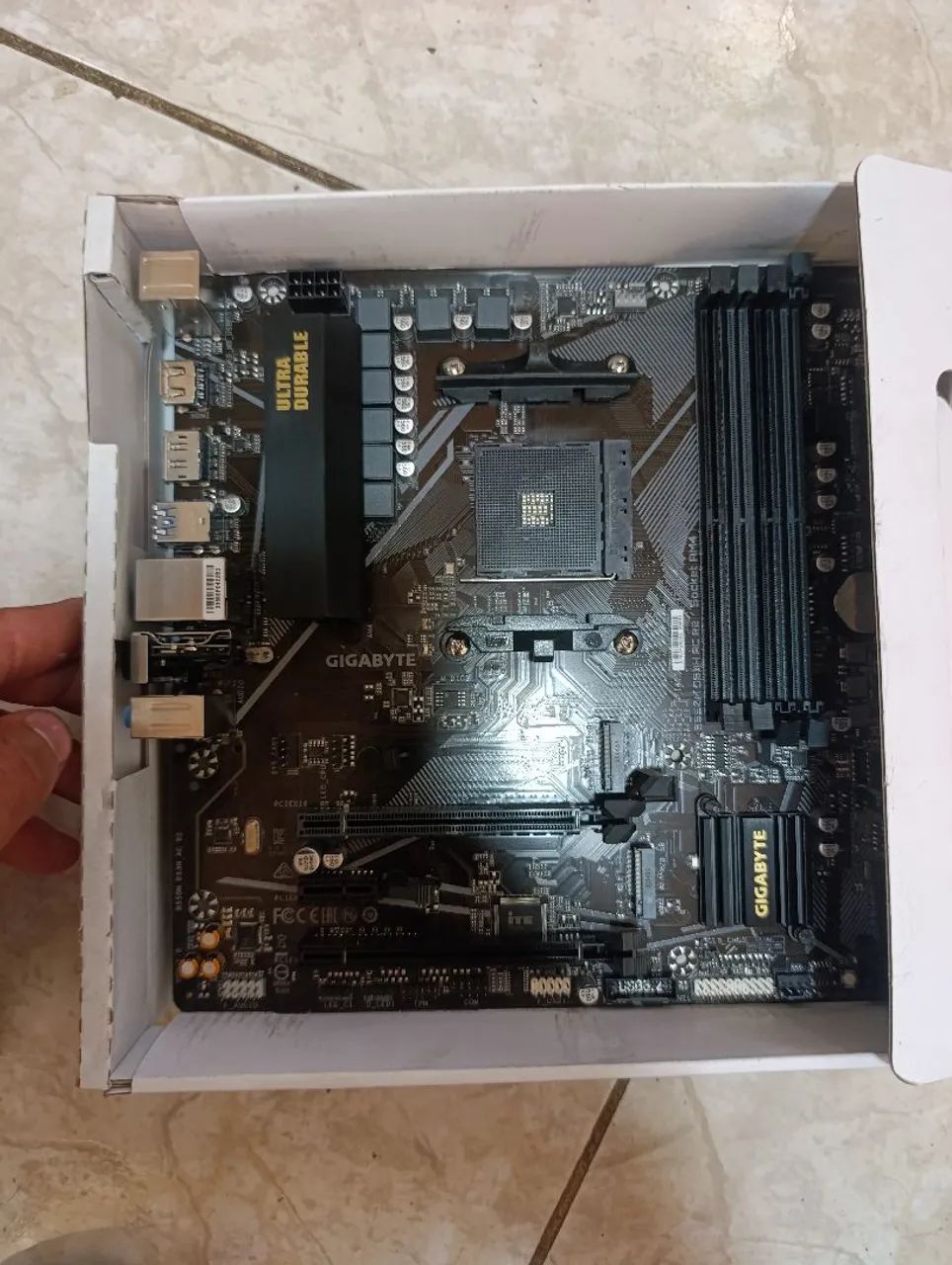 Placa mãe B550M DS3H AC R2 Wi-fi  - Foto 3
