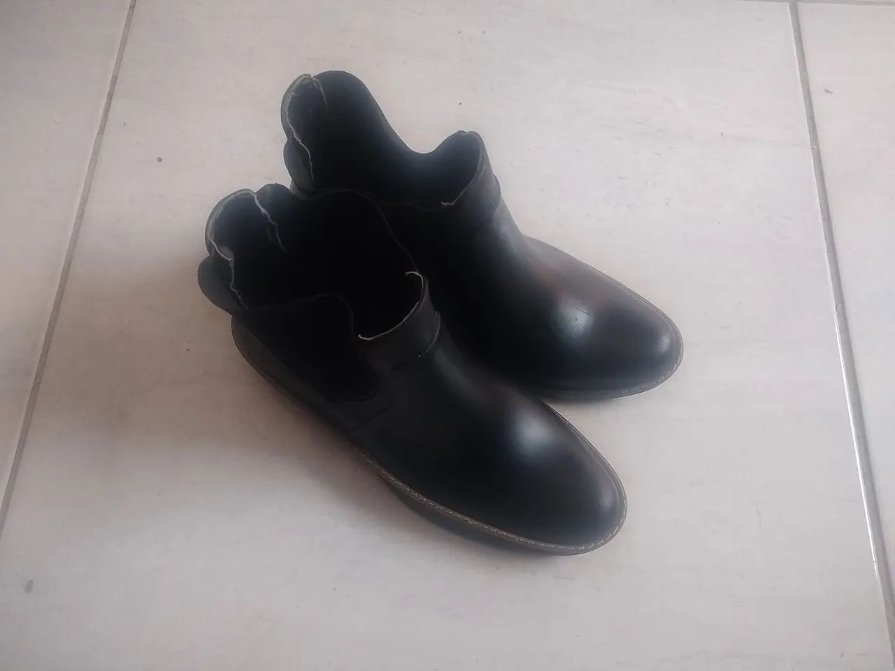 Botas Colcci tamanho 35