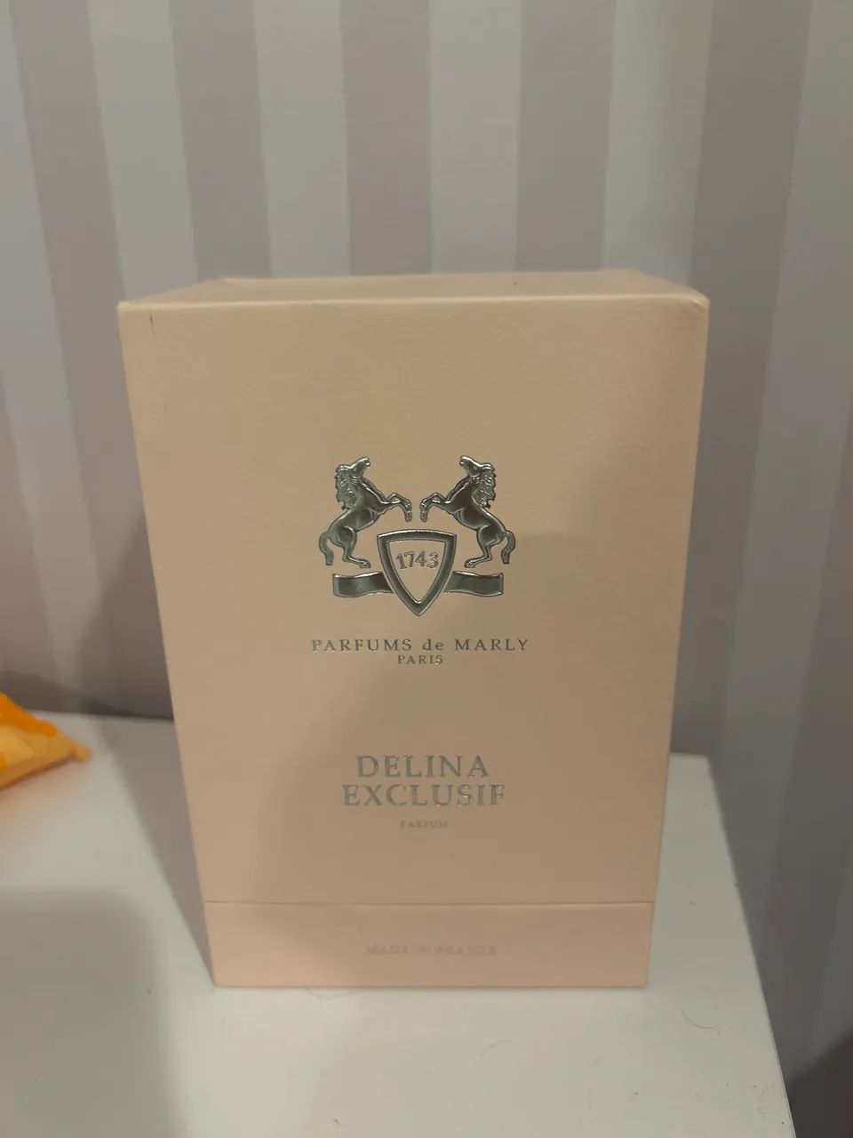 Coxa perfume Delina exclusiv