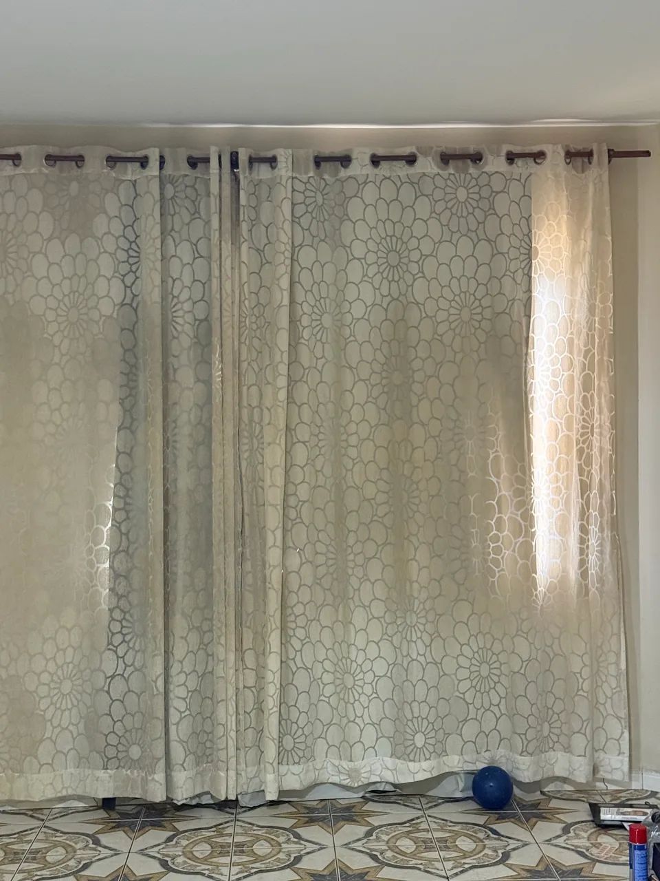 Corina com blecaute e varão  - Foto 2