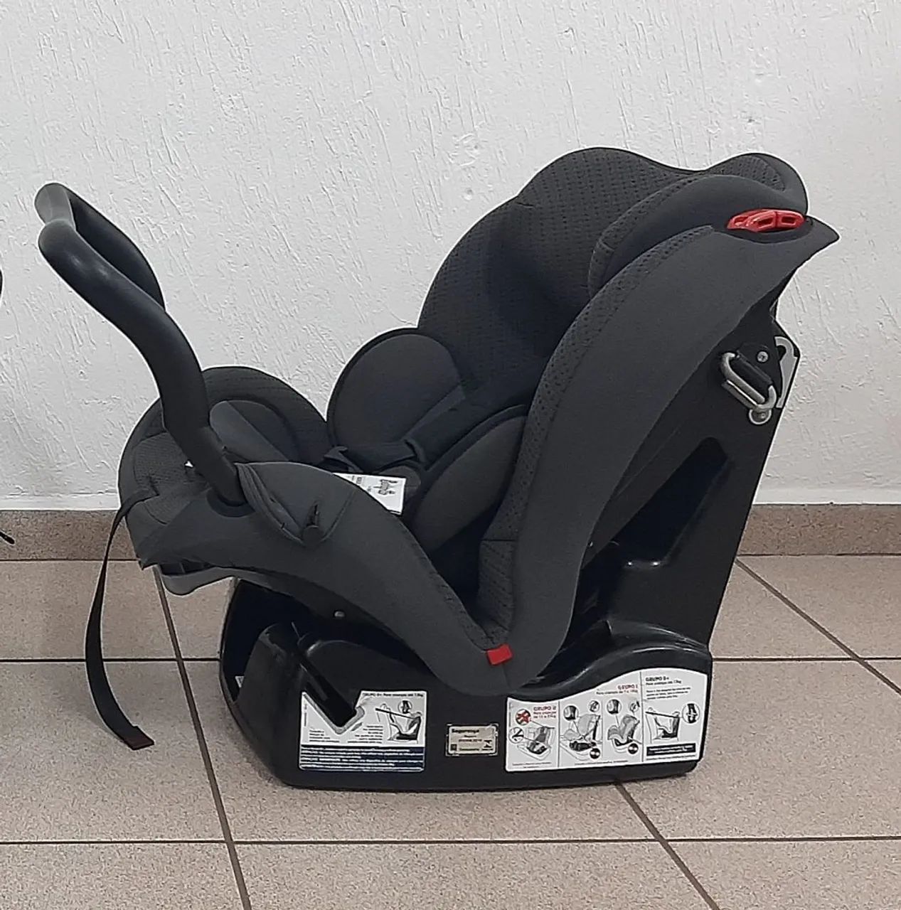 Cadeira de carro burigotto matrix evolution k - Foto 4