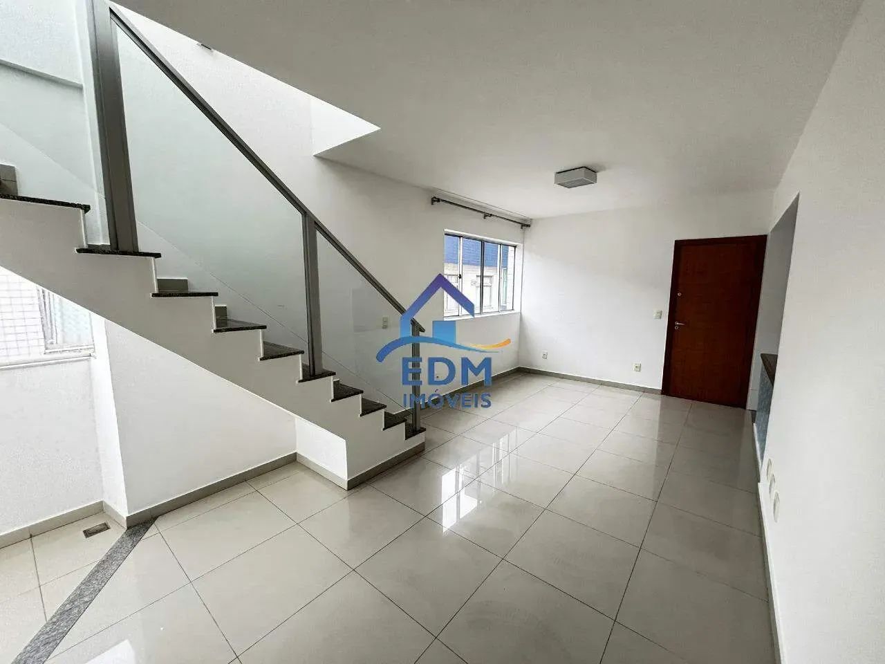 Cobertura com 4 Quartos e 3 banheiros para Alugar no buritis - Foto 3