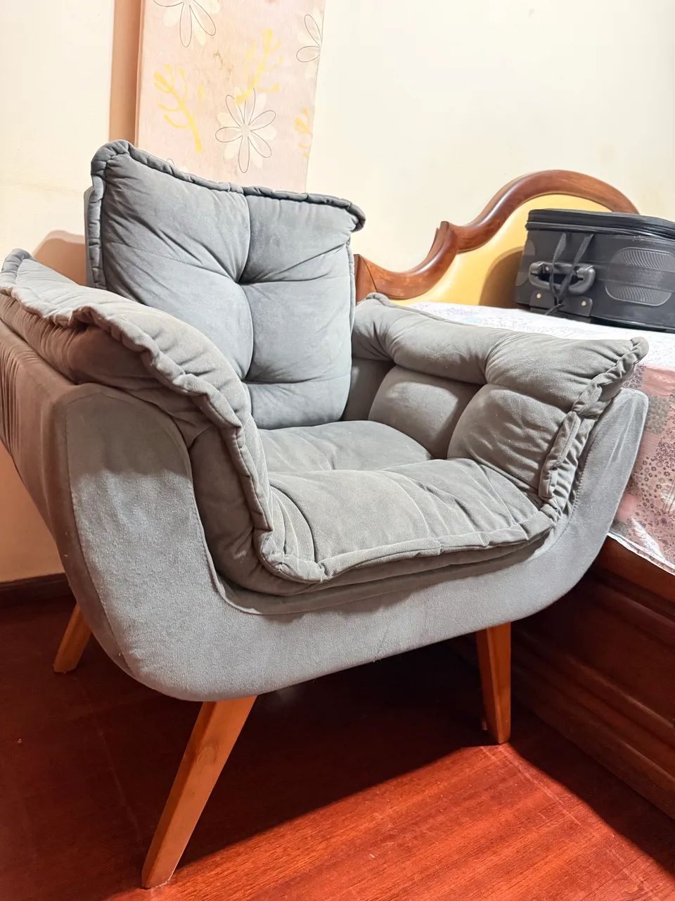 Poltrona única de quarto