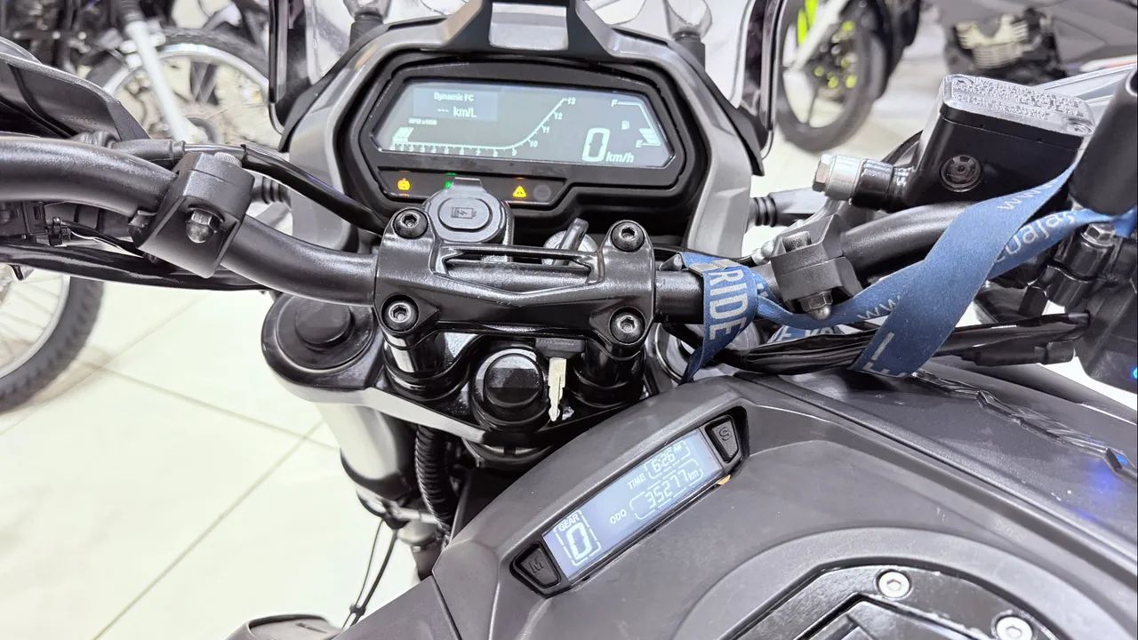 Bajaj Dominar 400 - Foto 3