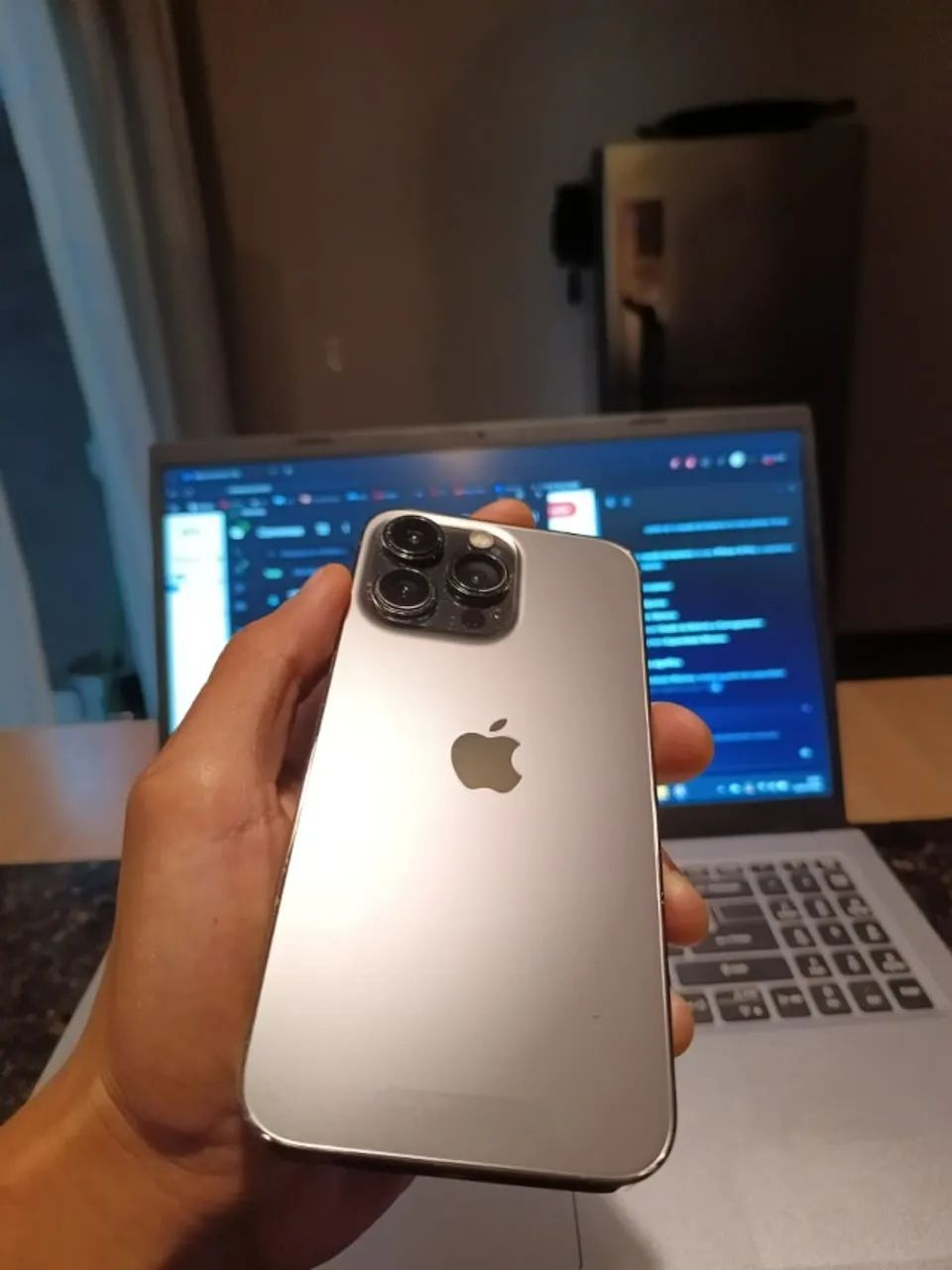 Iphone 13 Pro 256gb Silver Conservado - Foto 2