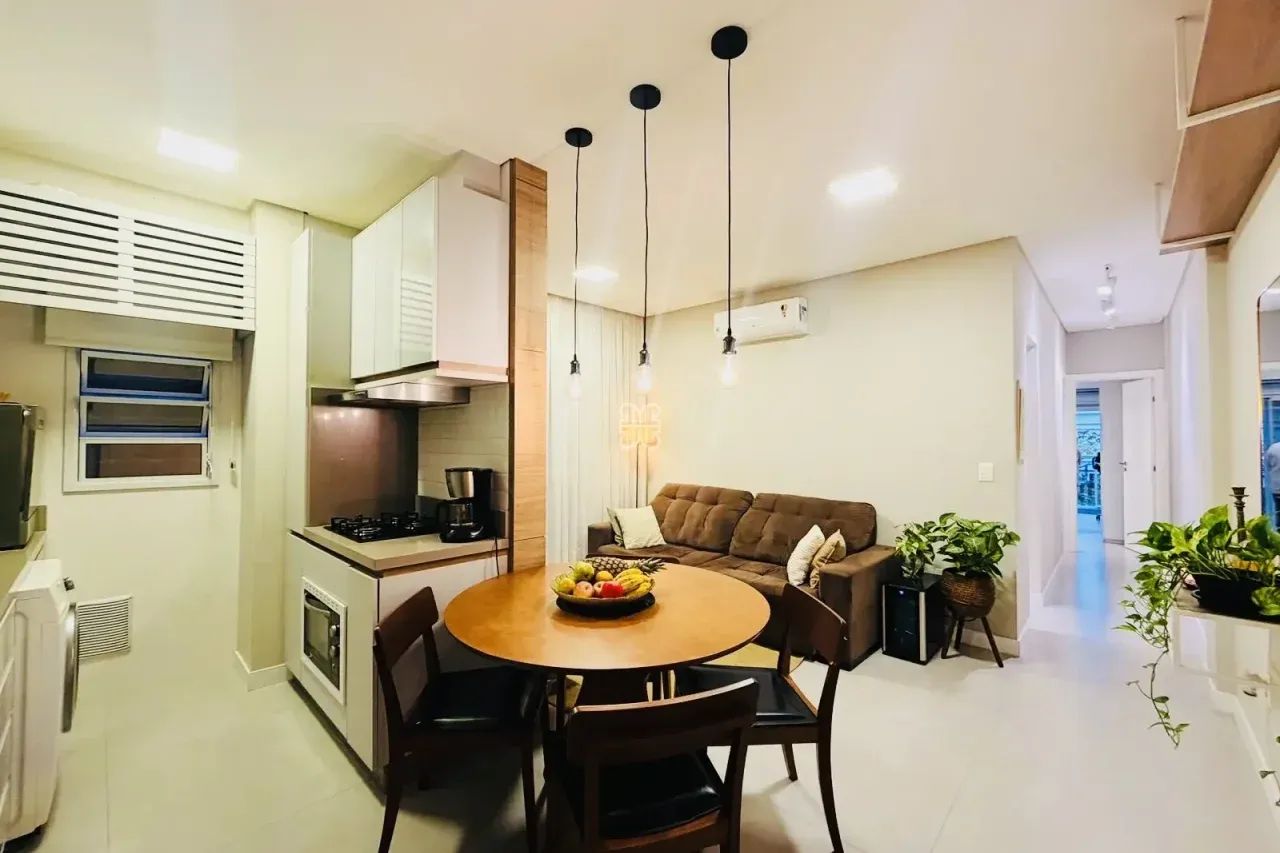 Apartamento de 2 dormitórios a 150m da praia de Jurerê. - Foto 4