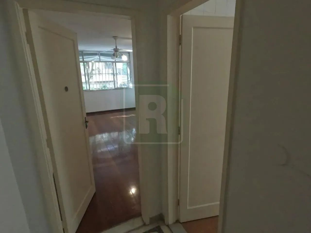 Apartamento para Locação em Niterói, Icaraí, 2 dormitórios, 2 banheiros, 1 vaga - Foto 4