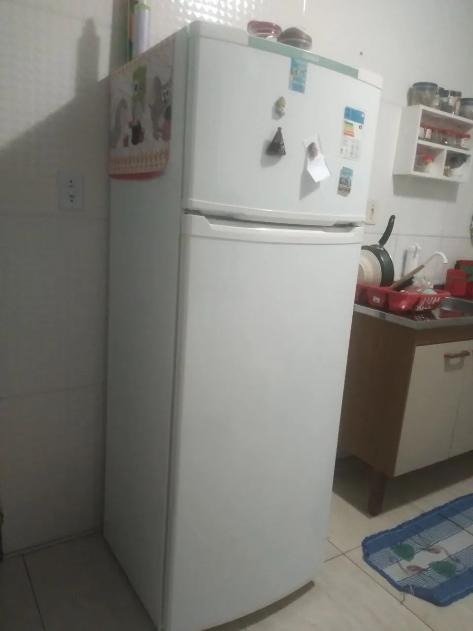 Vende-se geladeira consul 