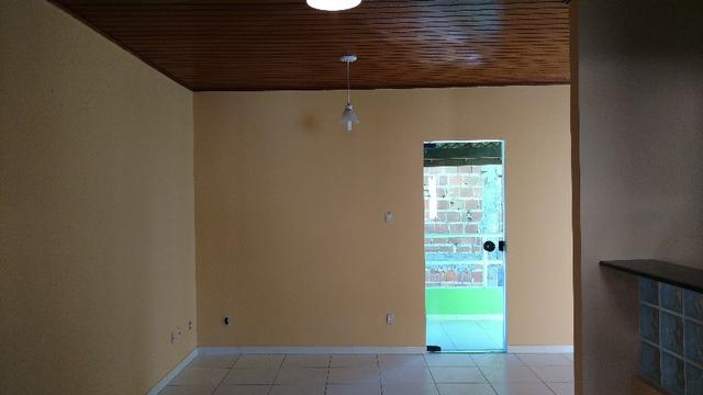 Casa em Condomínio fechado com 5/4 sendo 2 suítes, financia - Foto 7